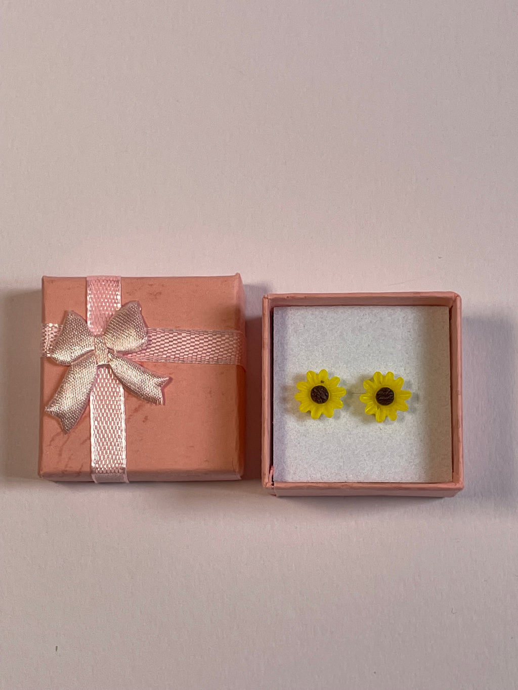 Sunflower stud earrings ( stainless steel)