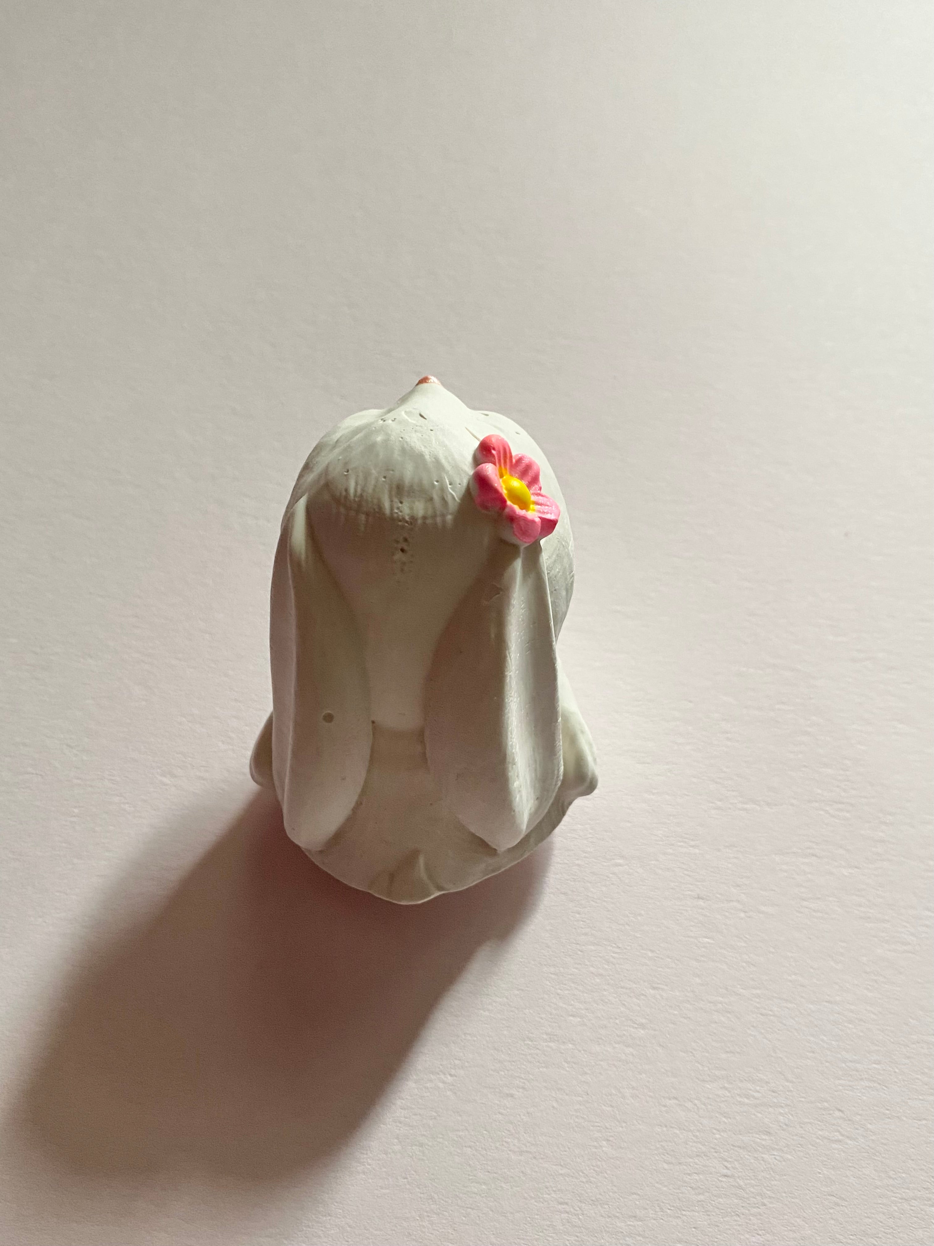 Rabbit ornaments with cute flower.