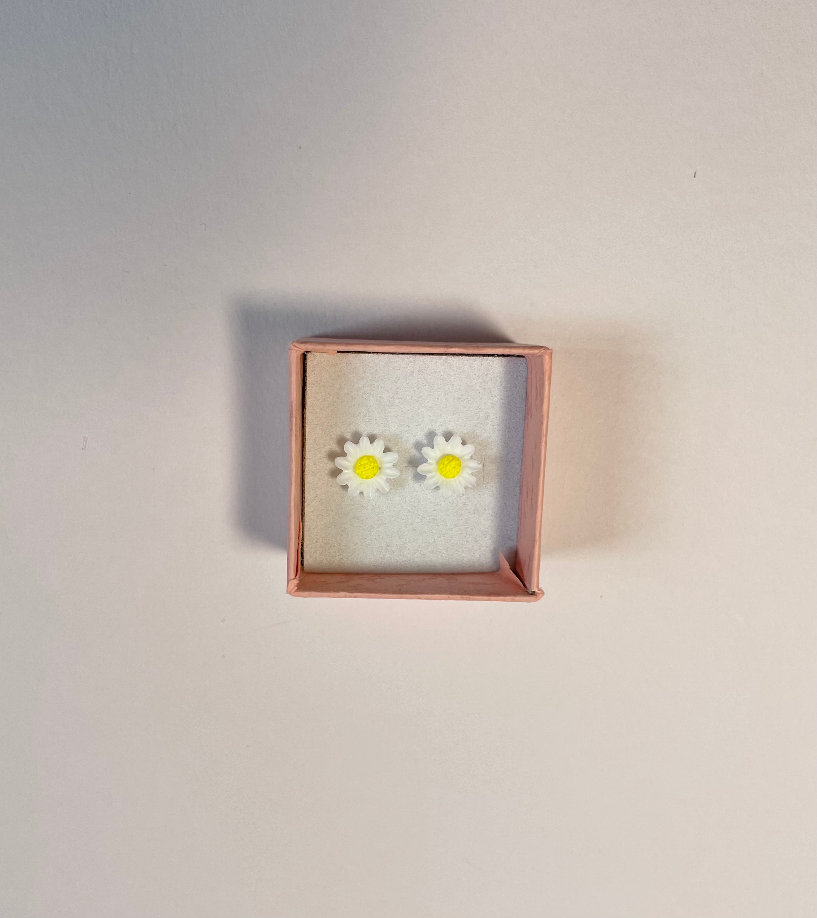 Daisy stud earrings (stainless steel)