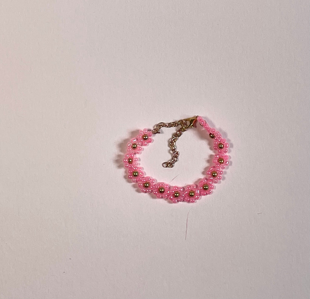 Flower beaded bracelet (adjustable)