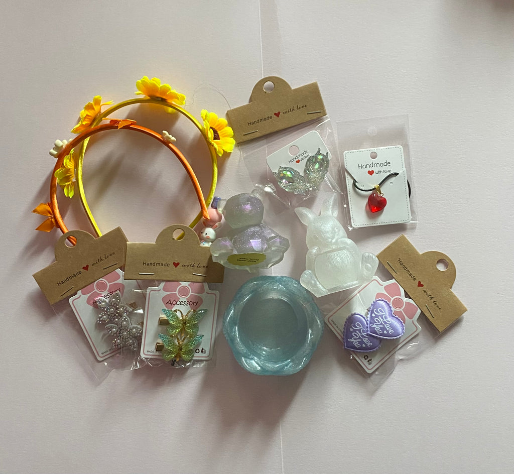 Mystery bags/ lucky scoops (3-7items)